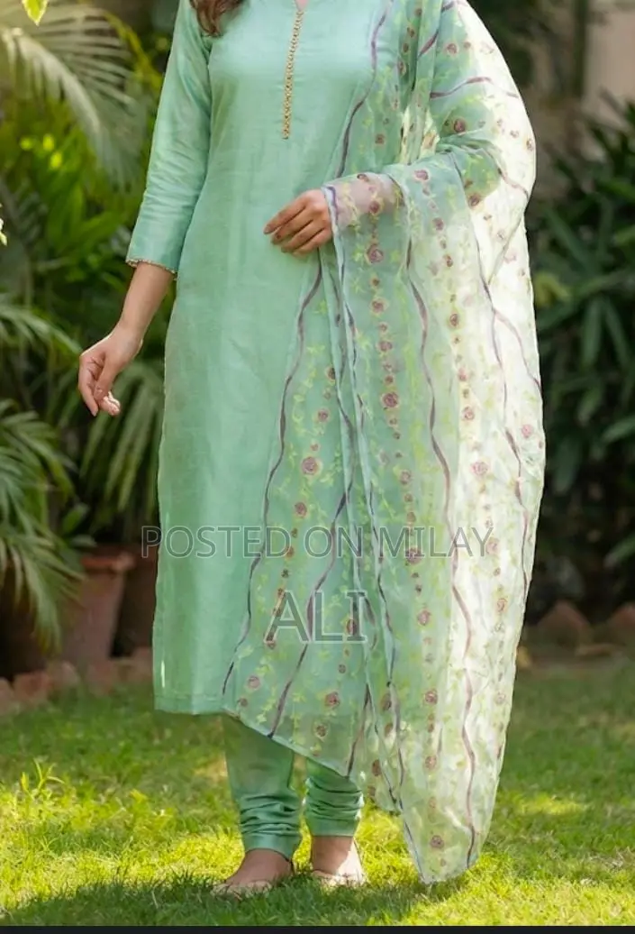 Khatan Silk Flowers Foam Print Dupata