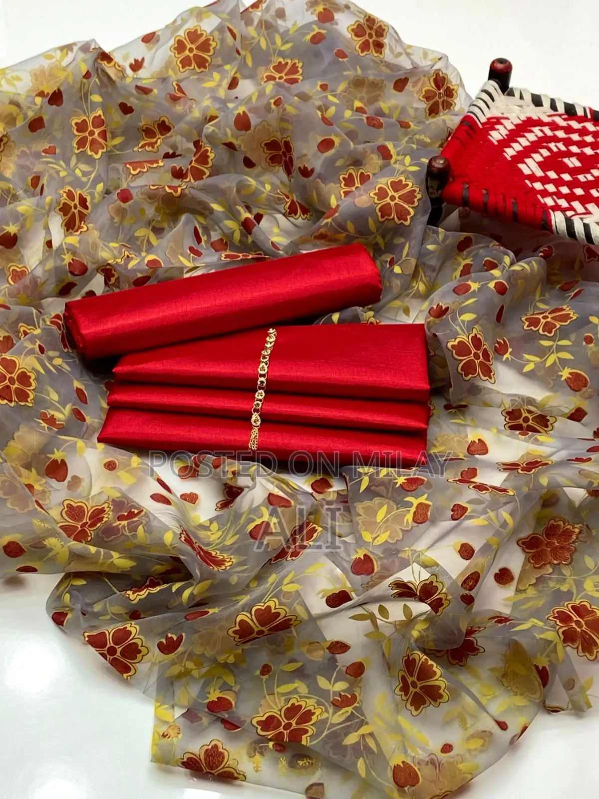 Khatan Silk Flowers Foam Print Dupata