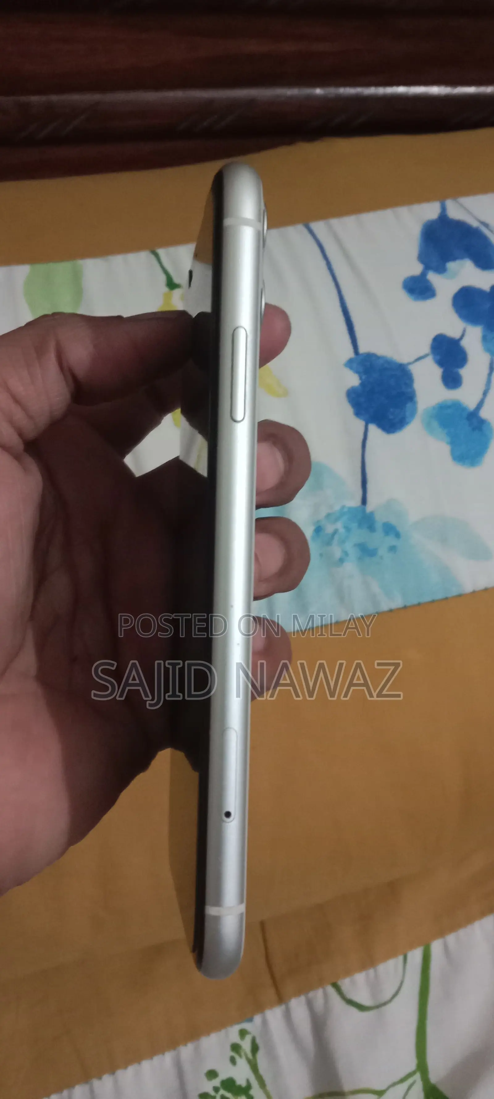 Apple iPhone 11 128 GB White