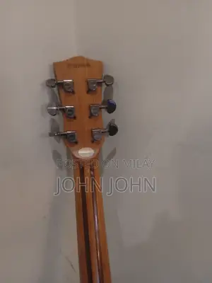 Sque Acoustic Guitar