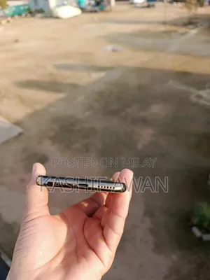 Apple iPhone XS 64 GB Gold