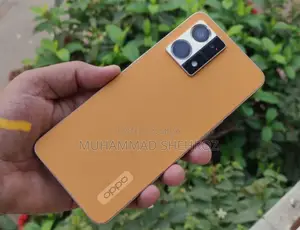 Photo - Oppo F21 Pro 128 GB Orange