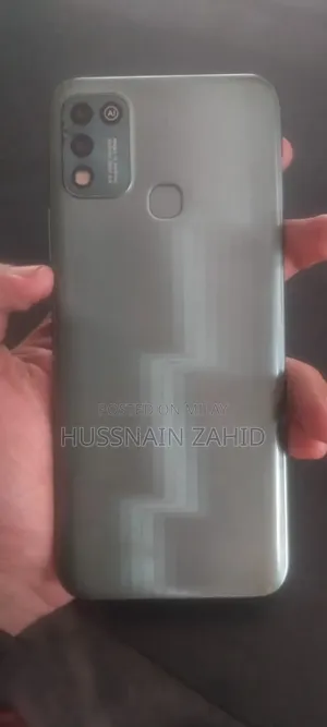 Infinix Hot 11 Play 64 GB Green