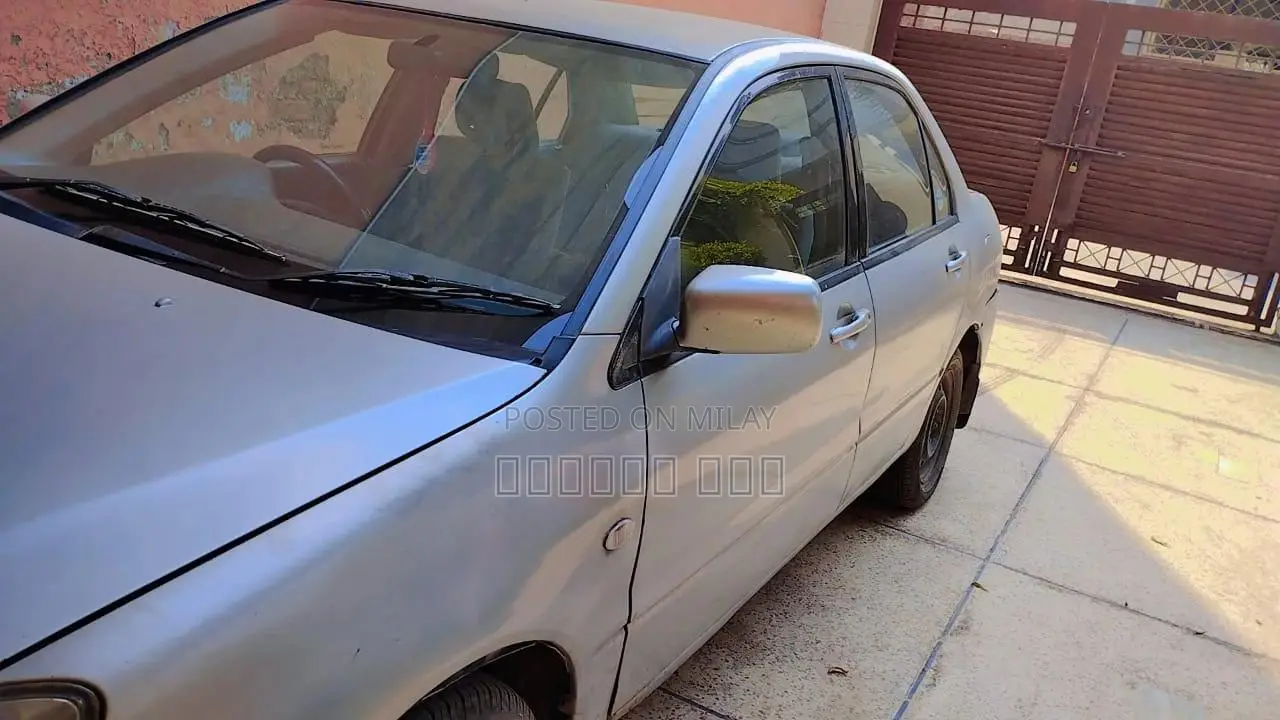 Mitsubishi Lancer 2004 Silver