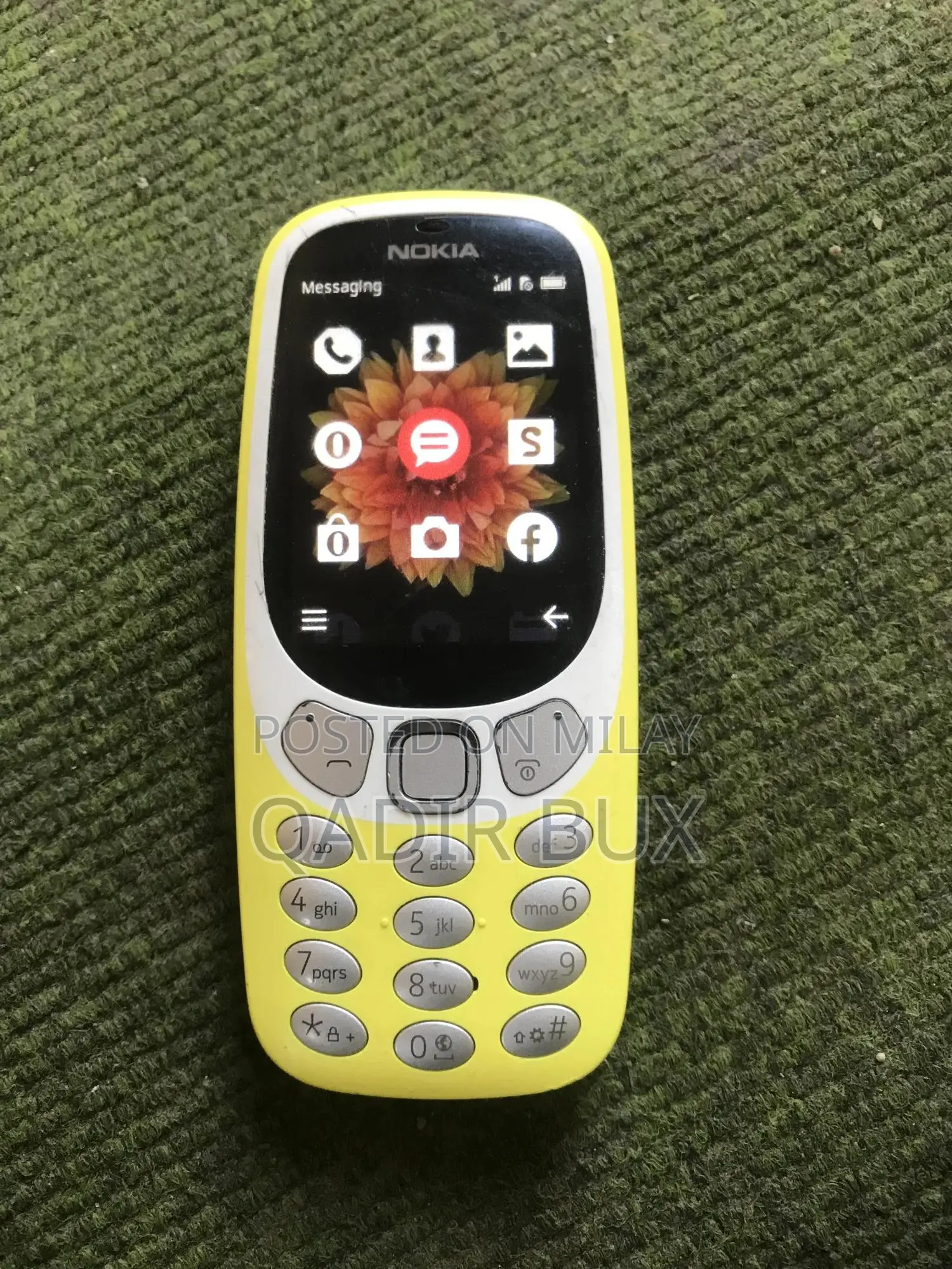 Nokia 3310 Yellow