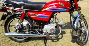 Photo - Honda 2007 Red