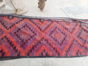 45 Saal Purana Afghani Hand-Woven Carpet - Dekhein Aur Kharidein!