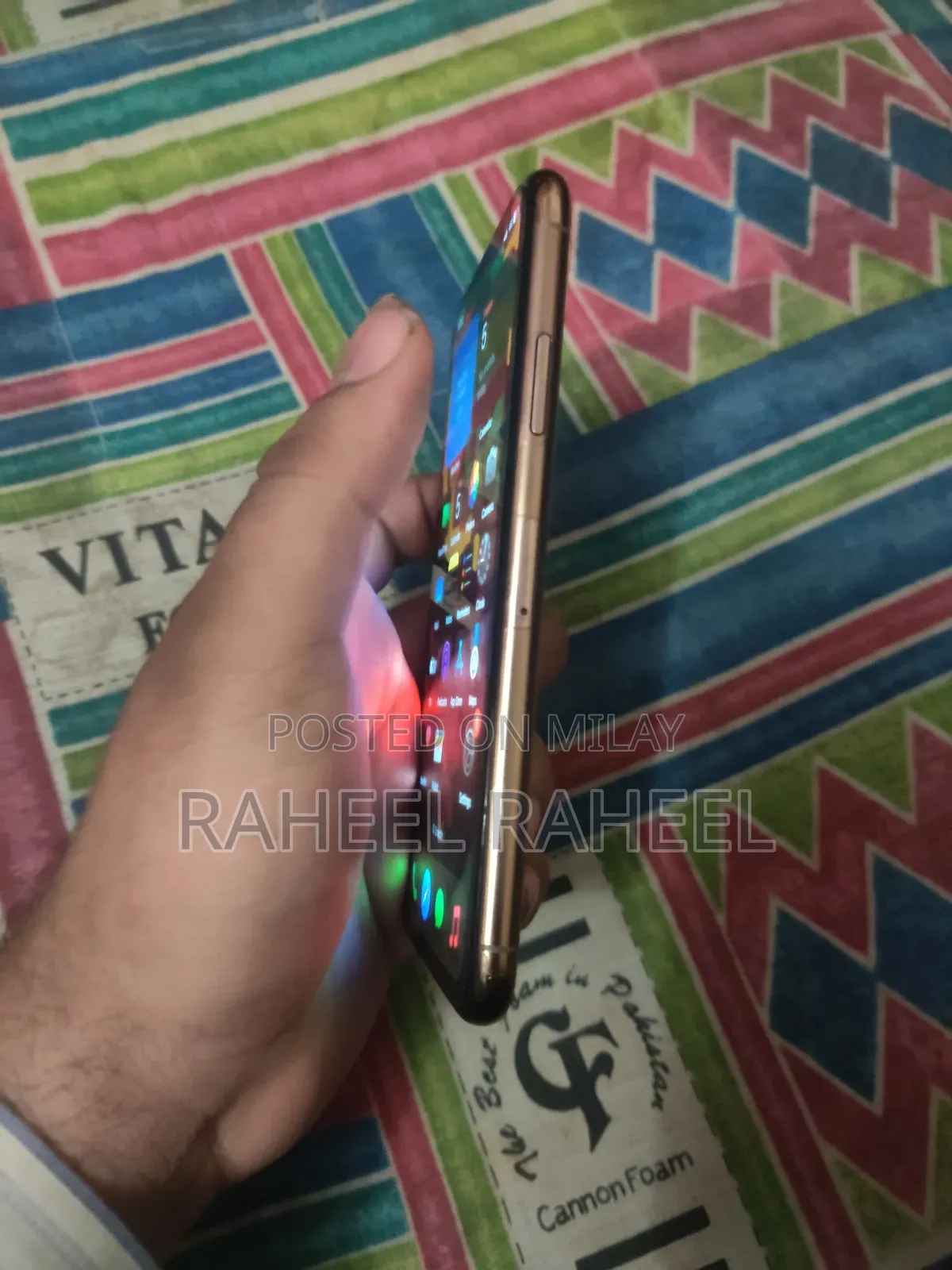 Apple iPhone XS 64 GB Gold