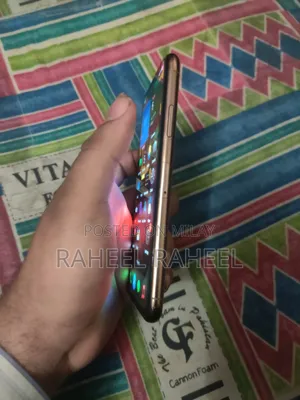 Apple iPhone XS 64 GB Gold