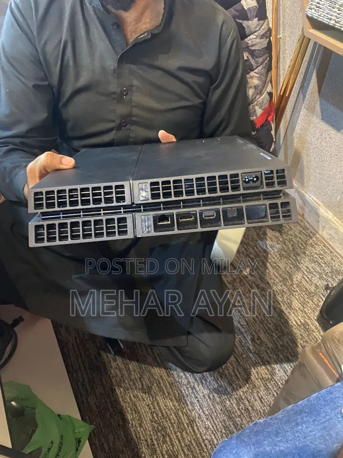 Play Station 4 (Ps 4)