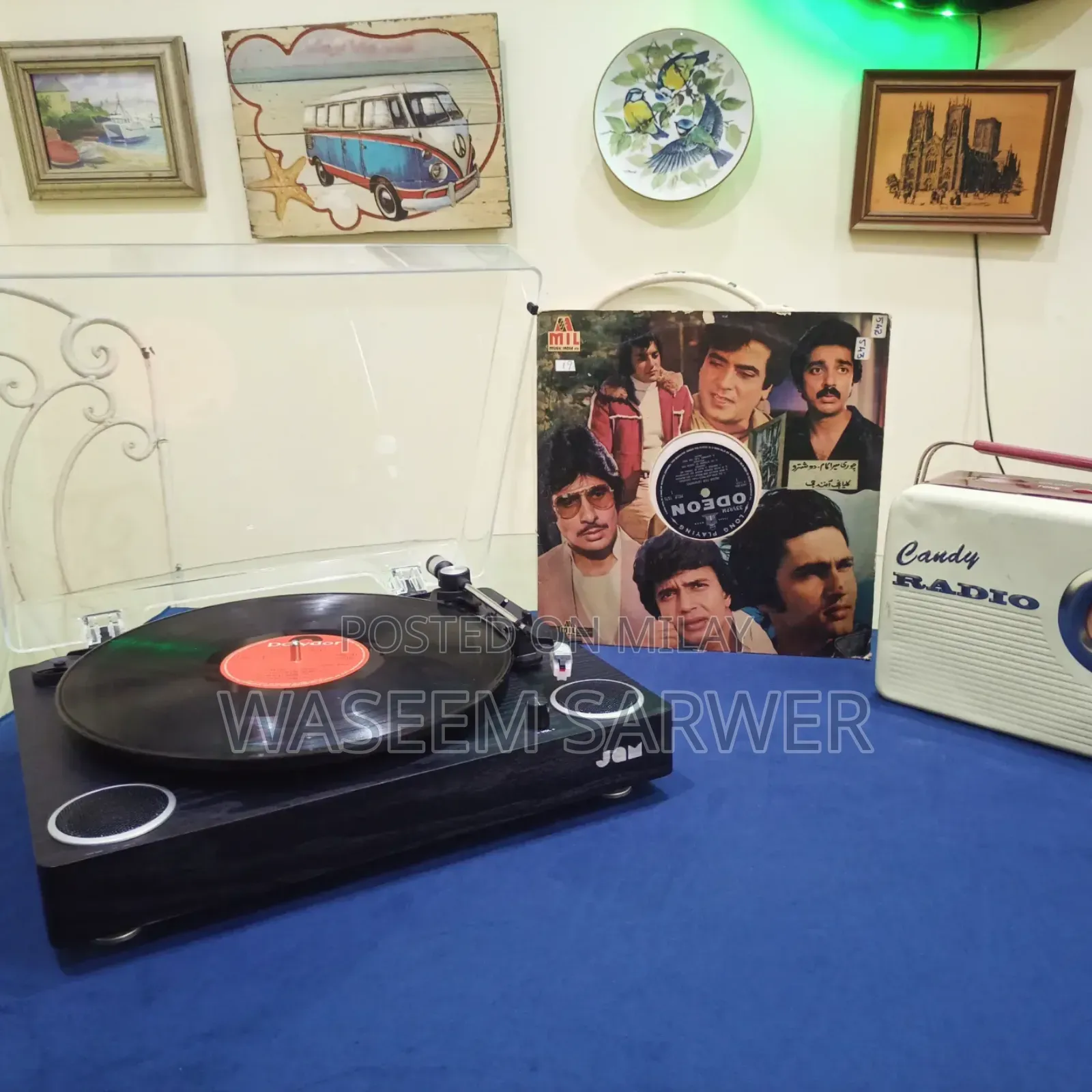 Jam Box Pack Turntable Gramophone Speaker Aux