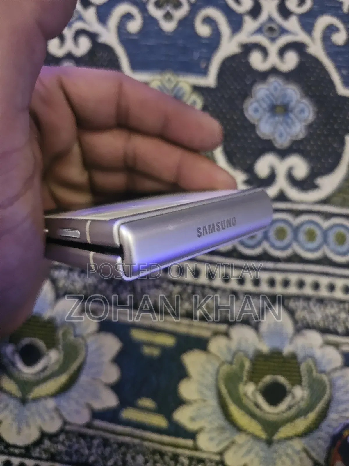 Samsung Galaxy Z Flip 3 256 GB Gold