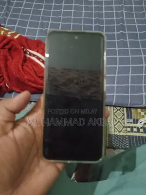 New Tecno Spark Go 64 GB Gold