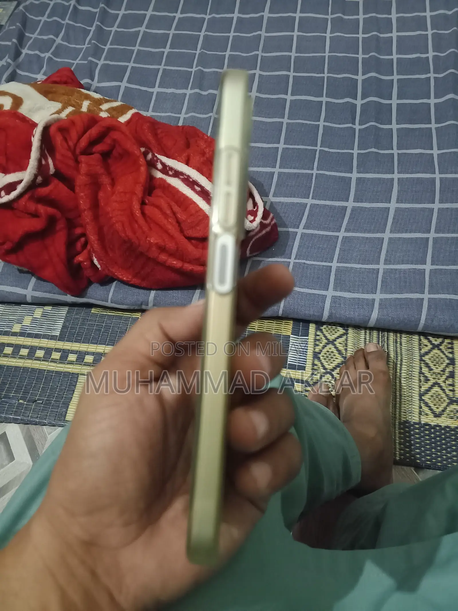 New Tecno Spark Go 64 GB Gold