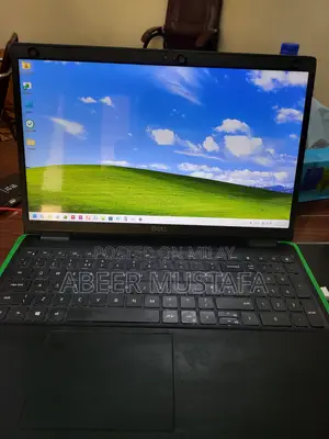 Photo - Laptop Dell Latitude 3520 16GB Intel Core I5 SSD 512GB