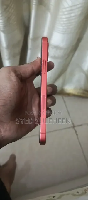 Apple iPhone 12 64 GB Red