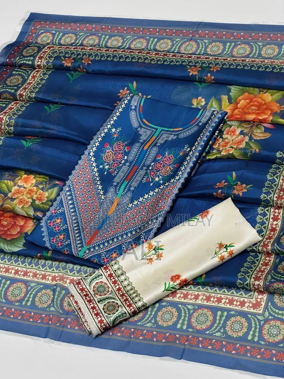 Shamooz Silk Allover Digital Print Dress (Allow to Open)