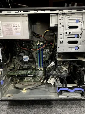 Desktop Computer Lenovo ThinkStation P310 8GB Intel Xeon SSD 128GB