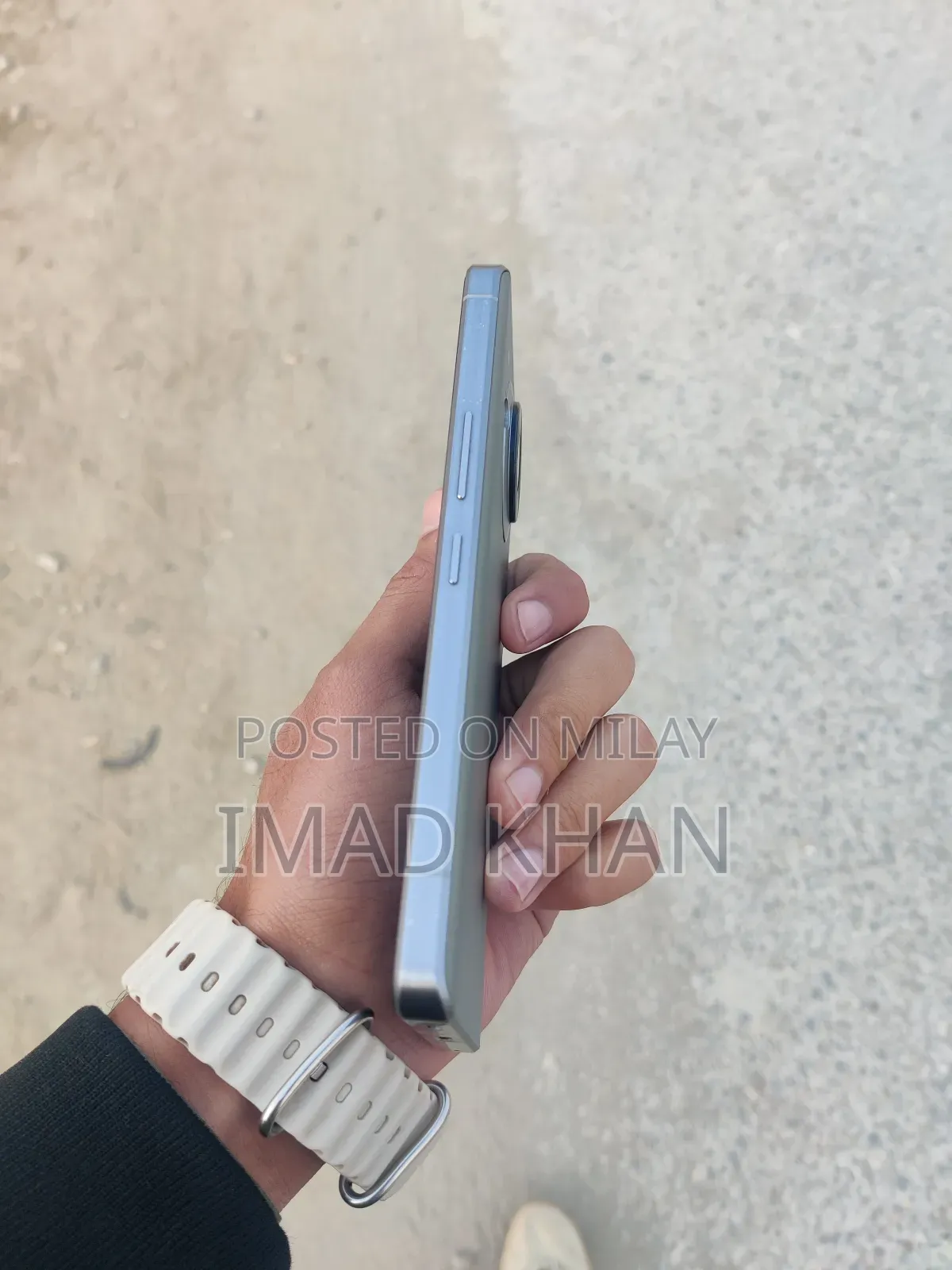 New Mobile Phone 256 GB Gray