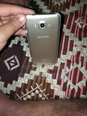 Samsung Galaxy J7 Pro 32 GB Gold