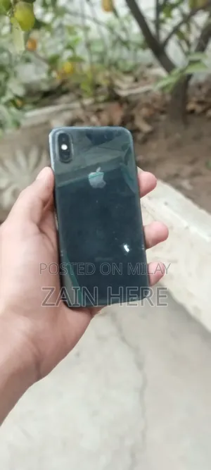 Apple iPhone X 64 GB Black