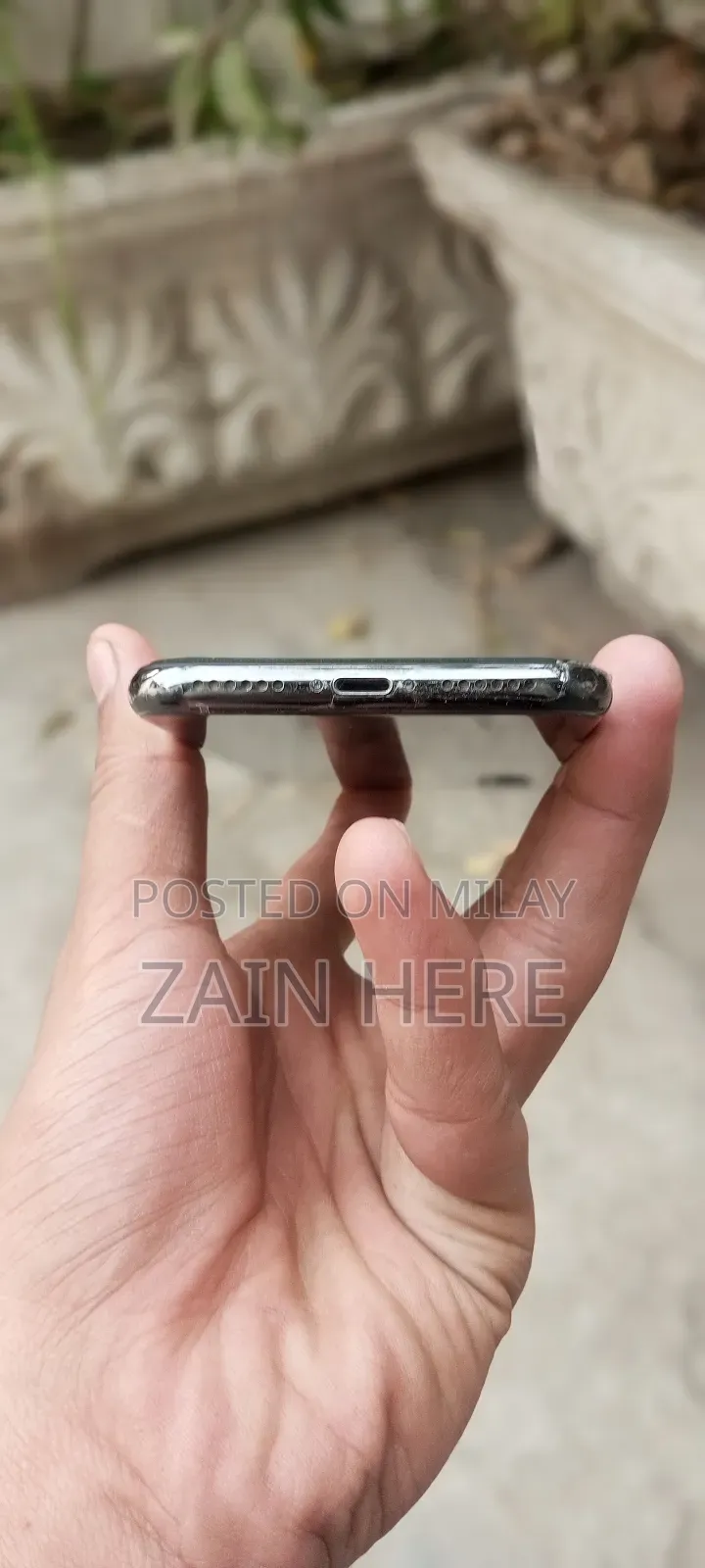 Apple iPhone X 64 GB Black