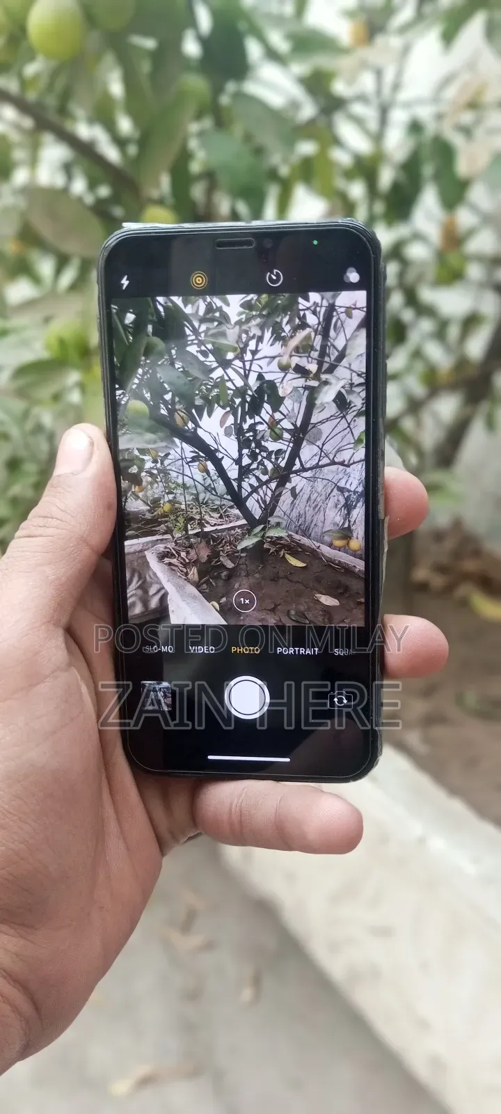 Apple iPhone X 64 GB Black