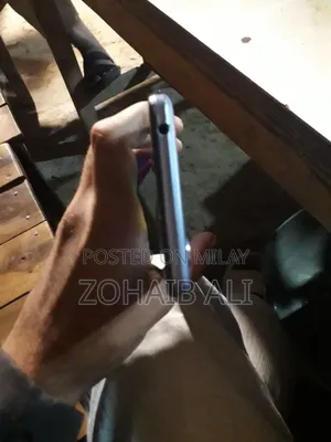 New Sharp Aquos Zero 5G Basic 64 GB Blue