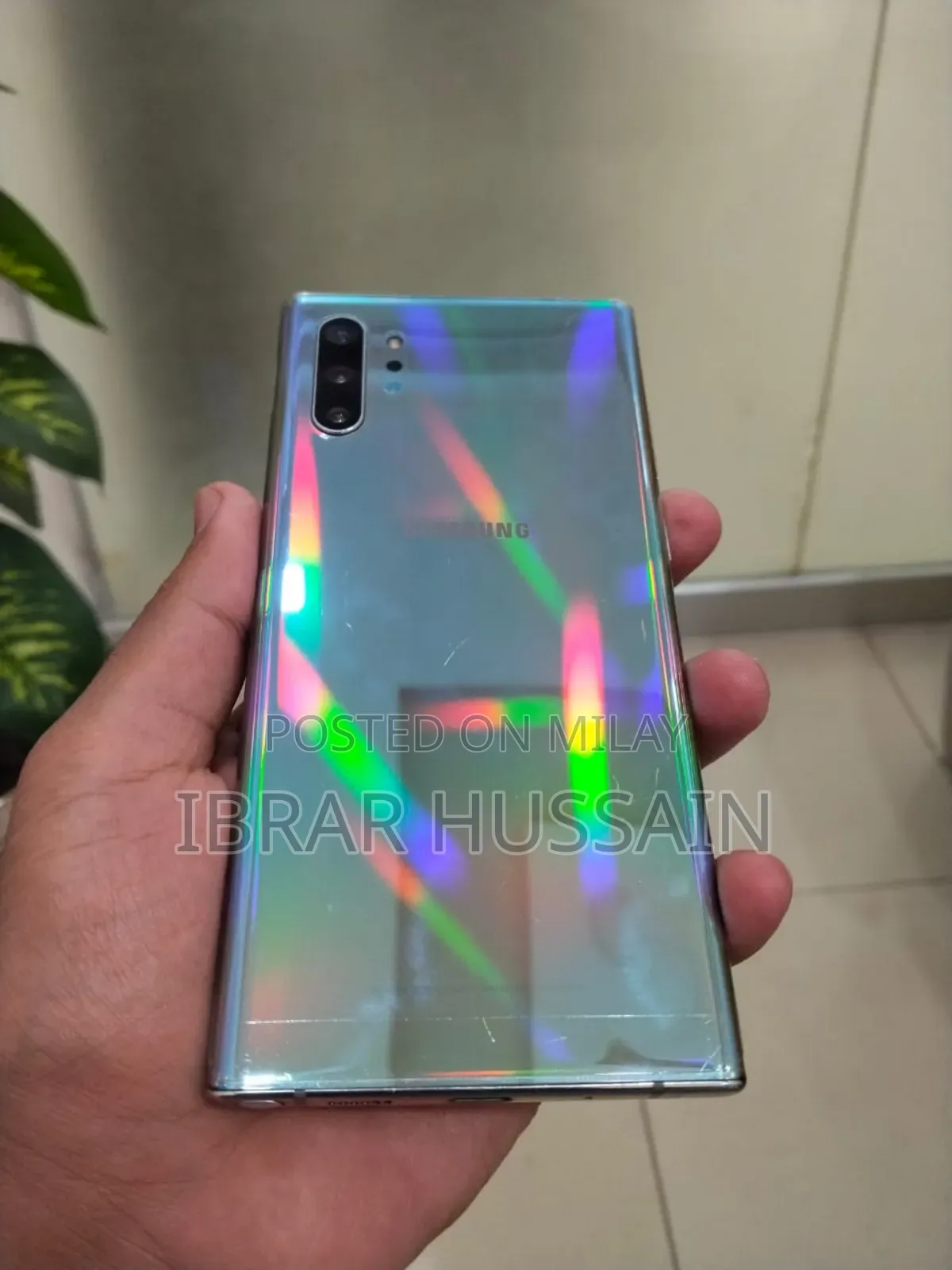 New Samsung Galaxy Note 10 Plus 5G 256 GB Green