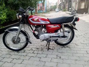 Photo - New Honda 2016 Red