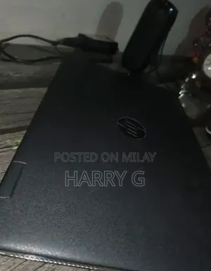 Laptop HP 240 G6 8GB SSD 512GB