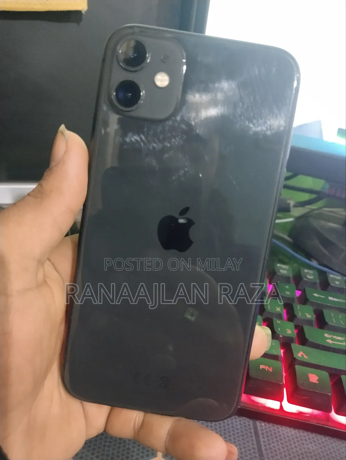 Apple iPhone 11 64 GB Black