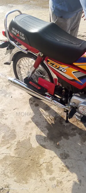 New Honda CB 2025 Red