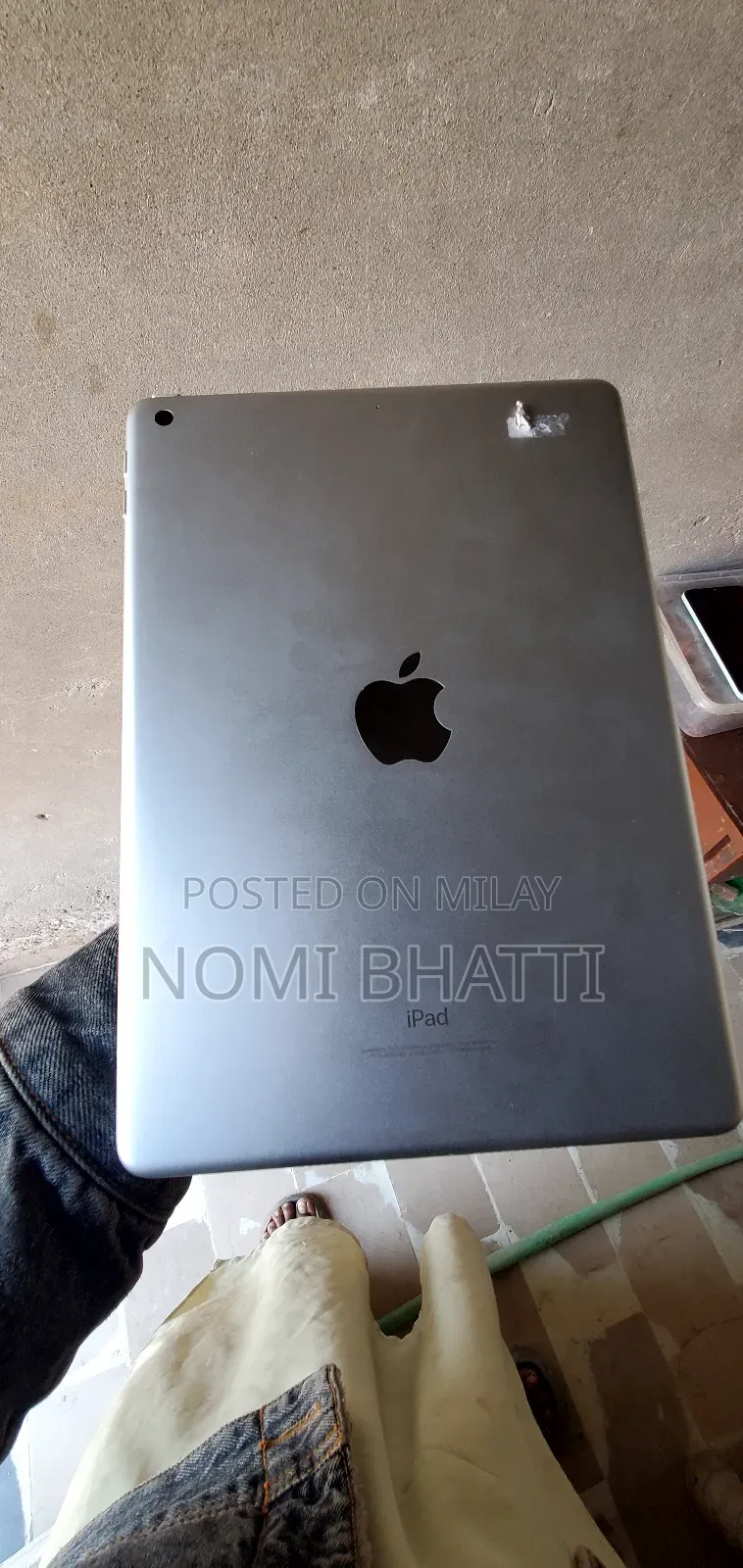 Apple iPad 10.2 (2019) 32 GB Gray