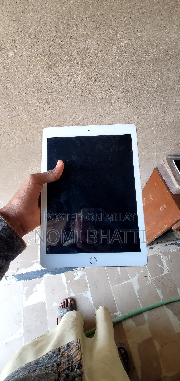 Apple iPad 10.2 (2019) 32 GB Gray