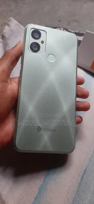Photo - New Infinix Hot 9 Play 32 GB Green