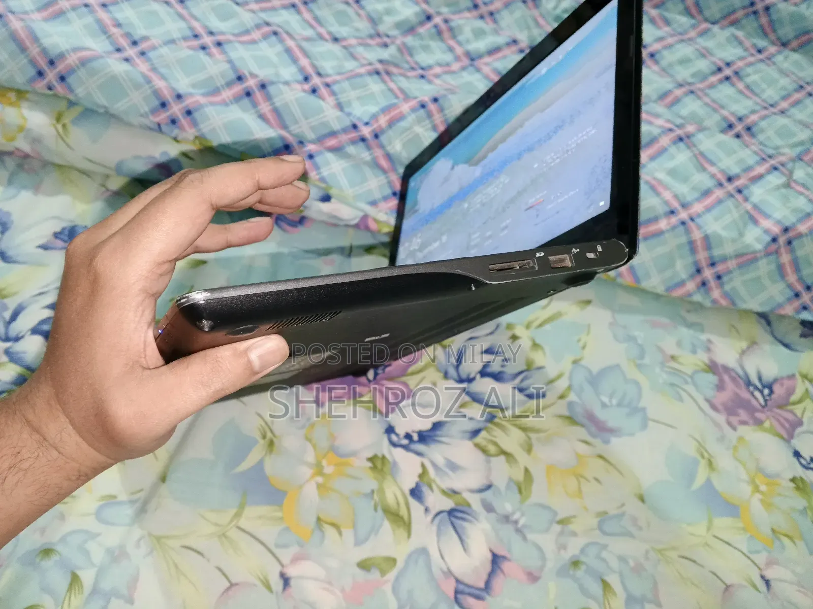 New Laptop Acer Chromebook 11 C740 4GB Intel SSD 128GB