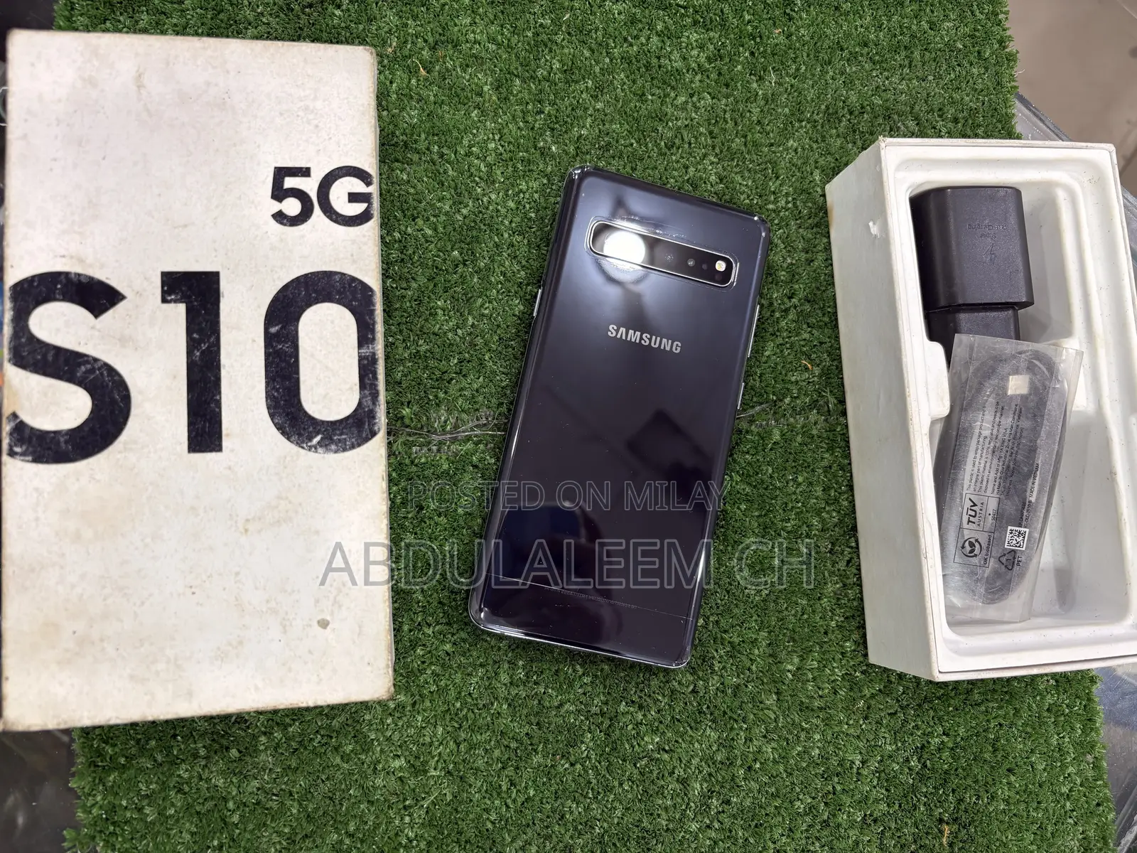 New Samsung Galaxy S10 5G 256 GB