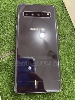 Photo - New Samsung Galaxy S10 5G 256 GB
