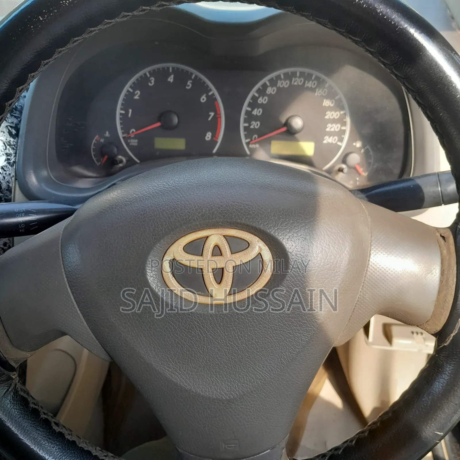 Toyota Corolla Base 4dr Sedan (1.8L 4cyl 5M) 2010 Black