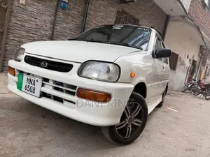 Photo - Daihatsu Cuore 1.0 Top 2007 White
