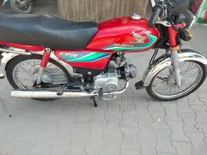 Photo - Honda 2017 Red