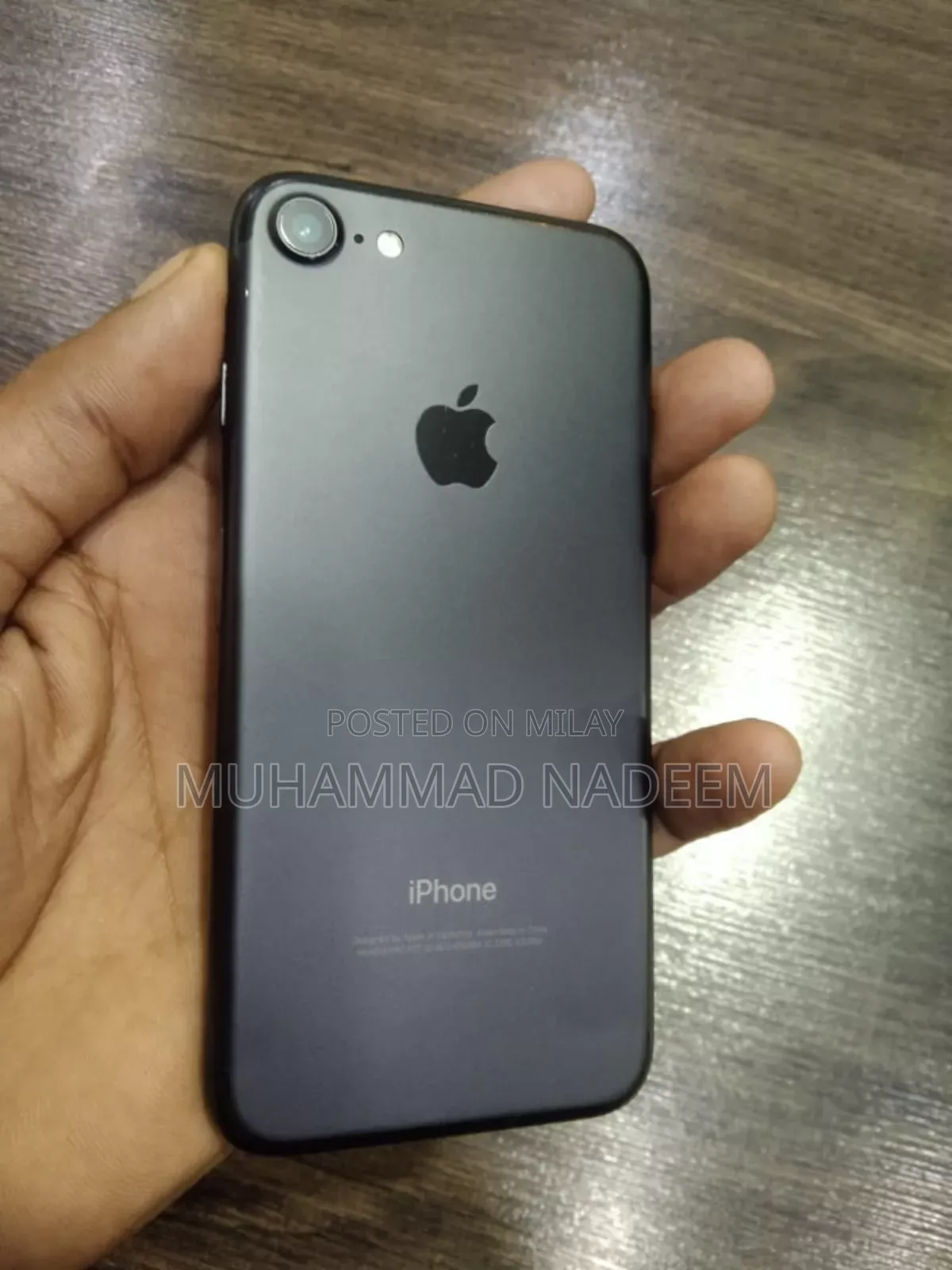 Apple iPhone 7 32 GB Black