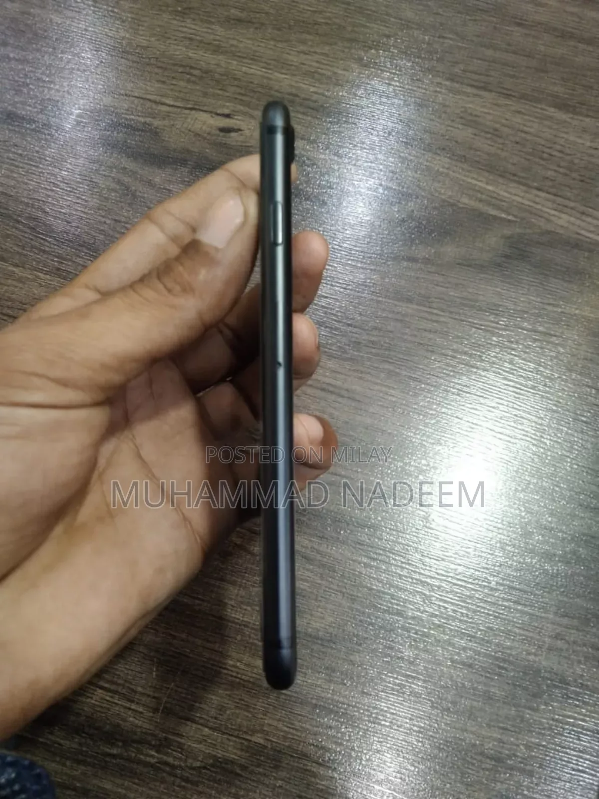 Apple iPhone 7 32 GB Black