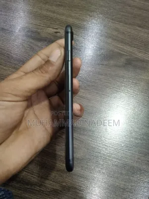 Apple iPhone 7 32 GB Black