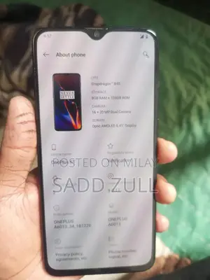 Photo - OnePlus 6T 128 GB Black