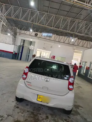 Toyota Passo 1.0 FWD 2011 Beige