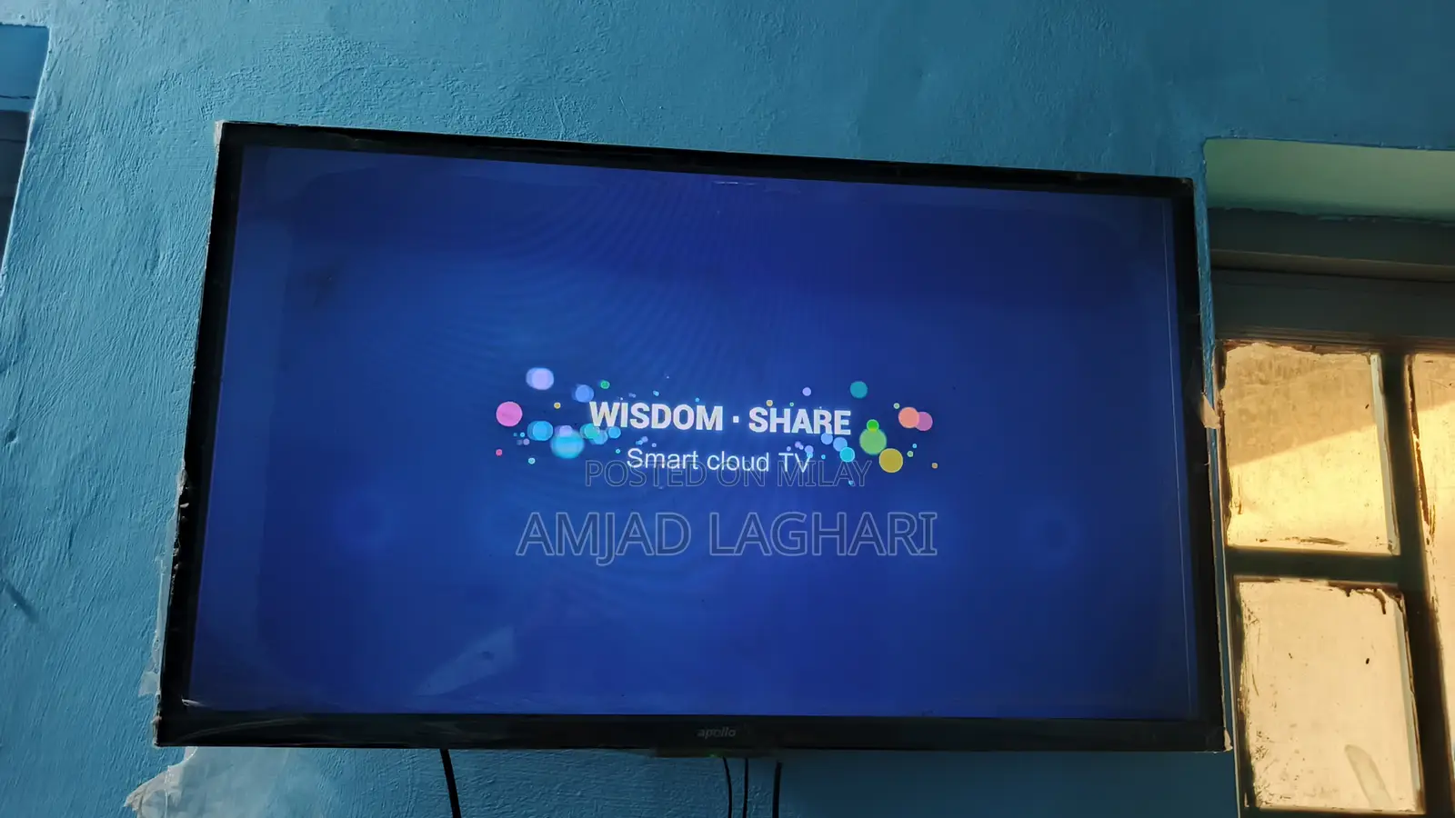 Apollo LCD 32 Inch Android