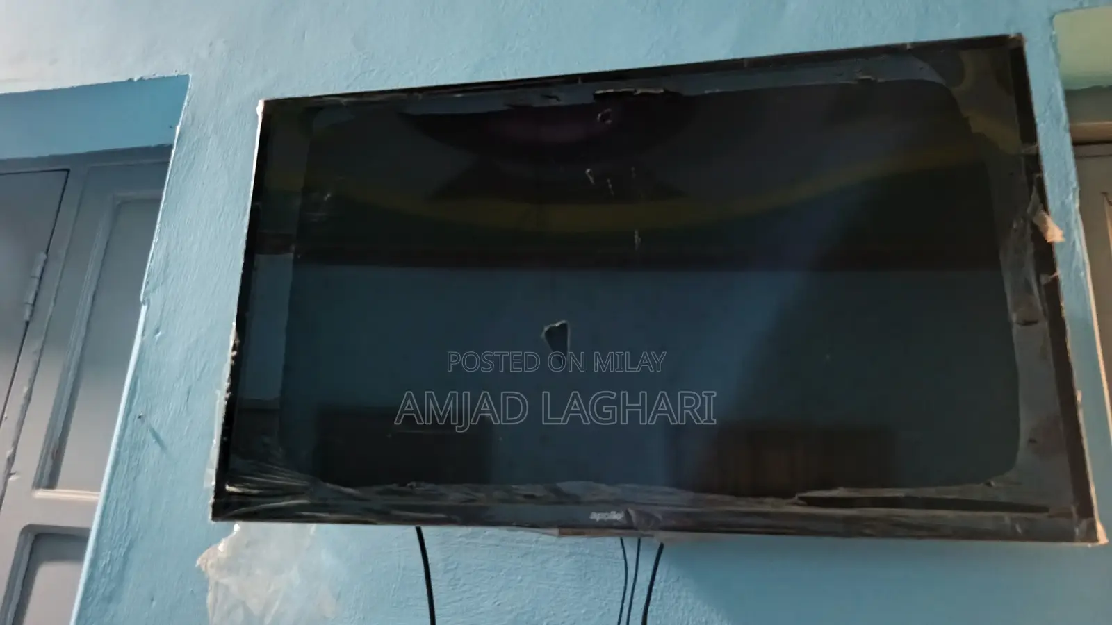 Apollo LCD 32 Inch Android