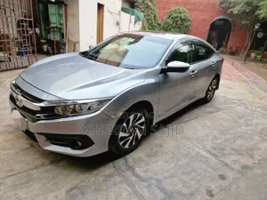 Honda Civic EX 4dr Sedan (2.0L 4cyl) 2017 Silver